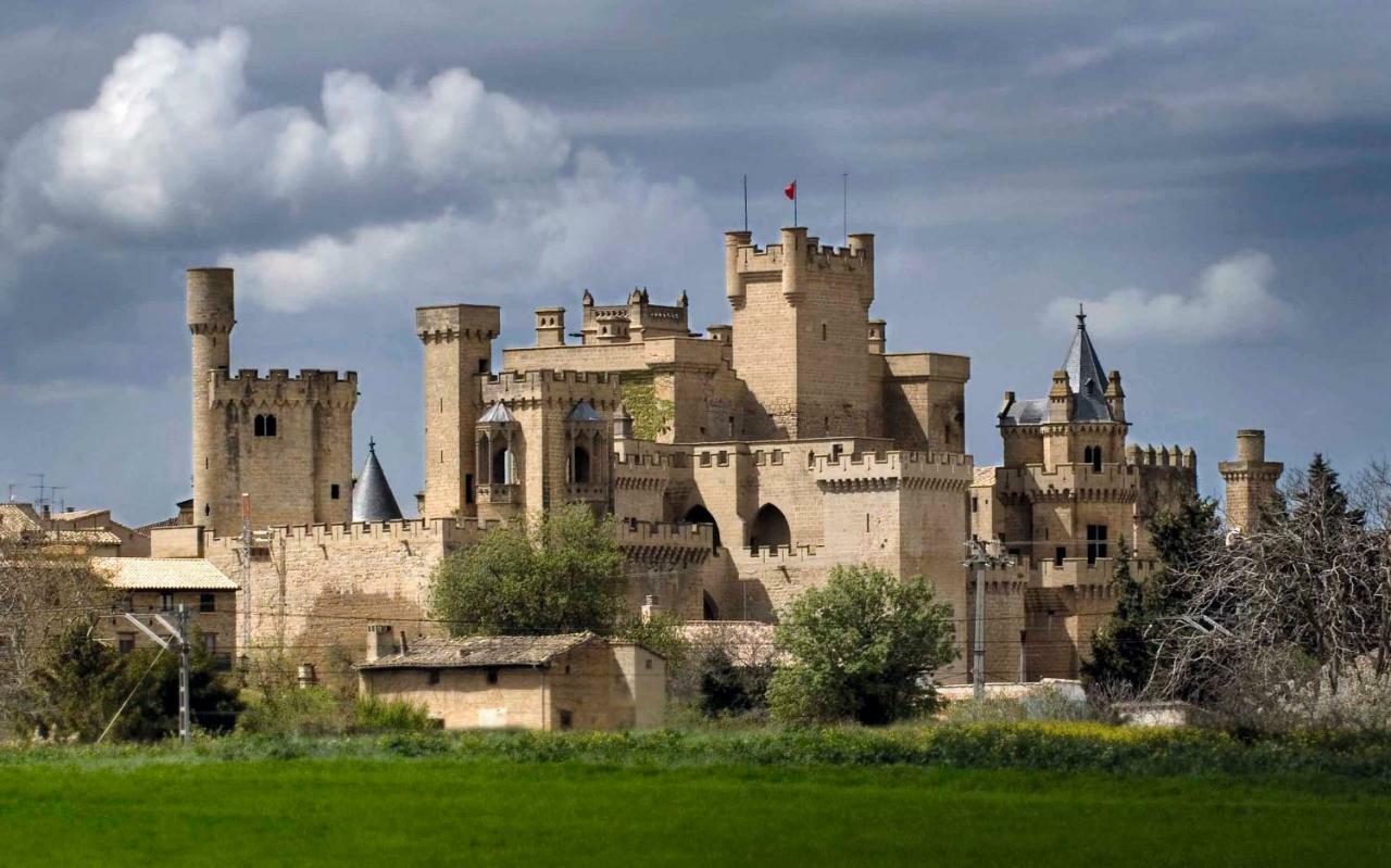 Atico Con Piscina Bellavista Lägenhet Tudela Exteriör bild