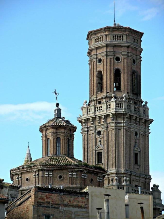 Atico Con Piscina Bellavista Lägenhet Tudela Exteriör bild